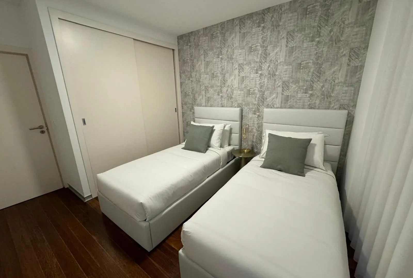 Appartamento Funchal Next Corner Plaza 0*, Funchal (Madeira)