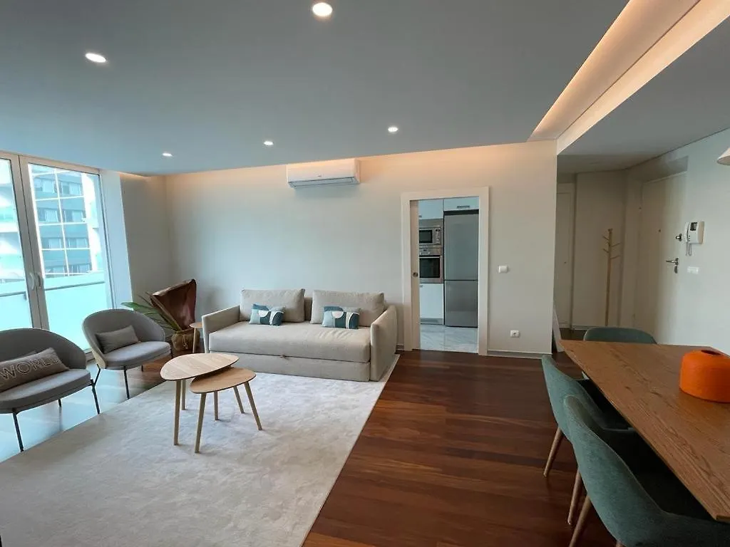 Funchal Next Corner Plaza Apartment