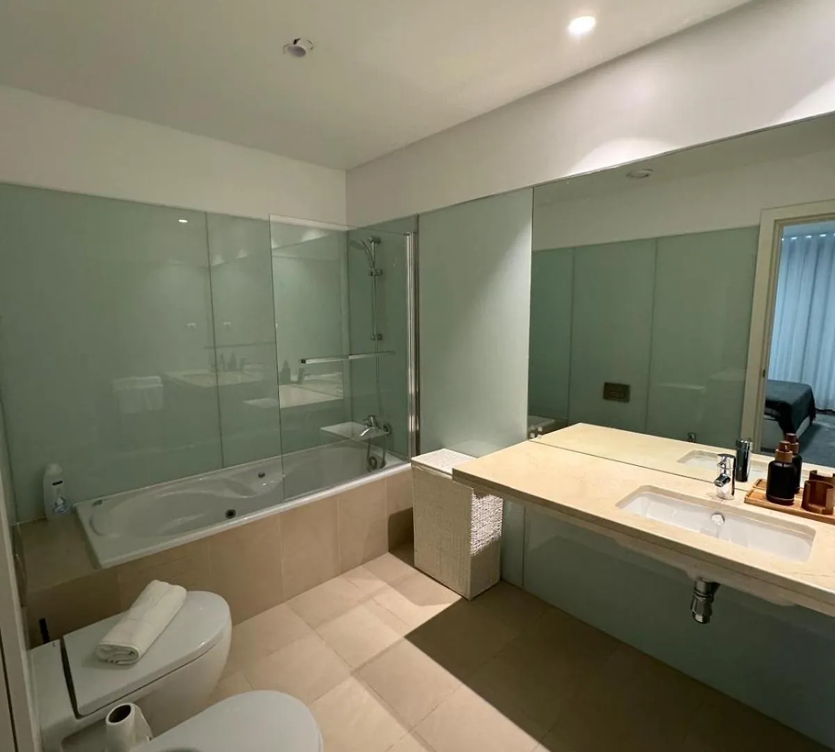 Funchal Next Corner Plaza Apartment 0*, Funchal (Madeira)